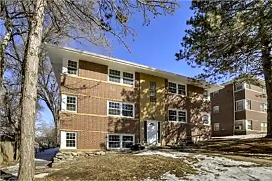6628 Pratt St Photo 1