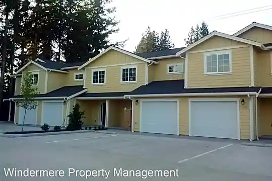 1975 N Prairie Ln Photo 1
