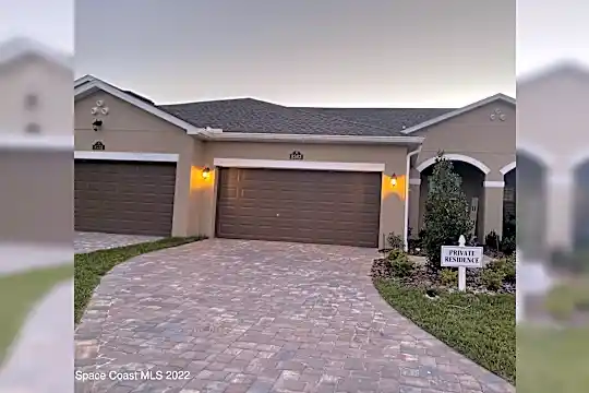 8563 Loren Cove Dr Photo 1