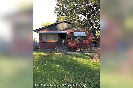 1532 S 16th St Photo 1