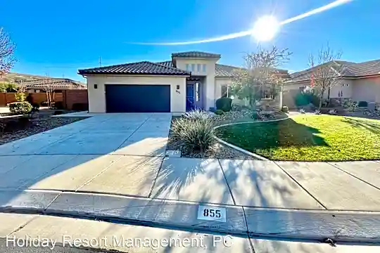 855 W 4050 S Photo 1