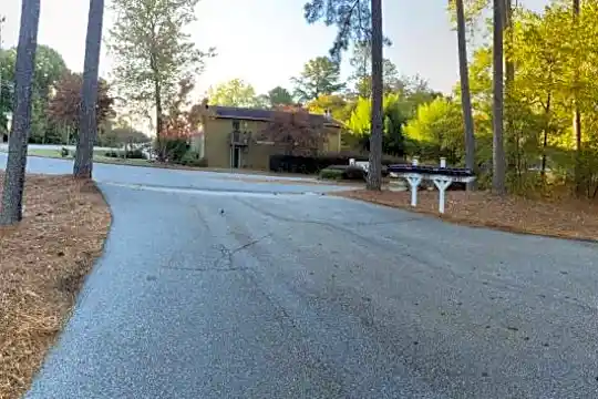 1437 Fernwood Glendale Rd Photo 2