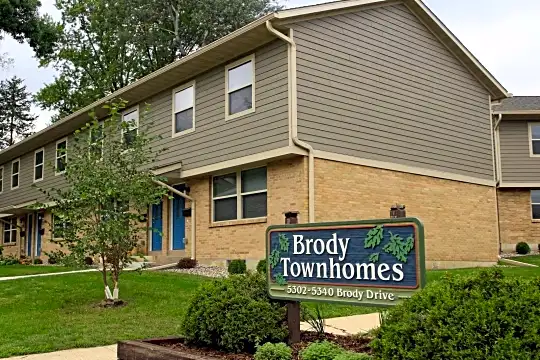 Brody Townhomes Photo 1