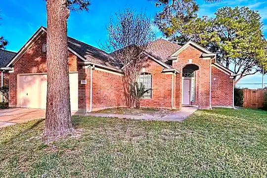 3002 E Cedar Sun Trail Photo 1