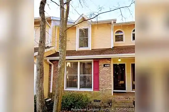 446 Lands End Rd Photo 2
