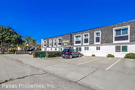 1846 Oliver Ave Photo 2