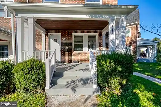616 N Woodington Rd #2 Photo 2