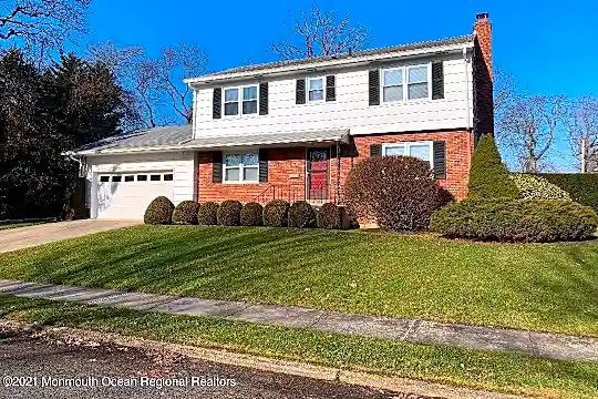 503 Wildwood Rd Photo 1