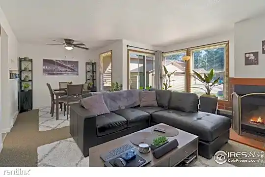 1006 Davidson Dr Photo 1