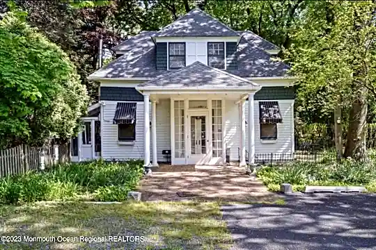 247 Cedar Ave #ANNUAL Photo 2