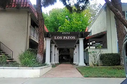 Los Patos Gardens Photo 2