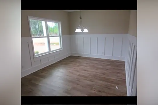 41 Creekside Dr N West Photo 2