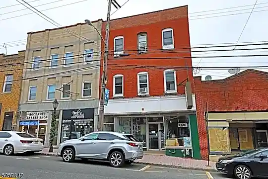 44 W Main St Photo 2
