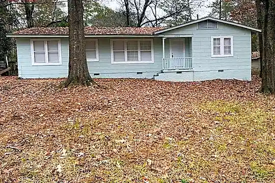 2422 Gunda St Photo 1