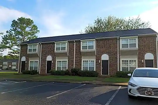 Apartments Near 33626