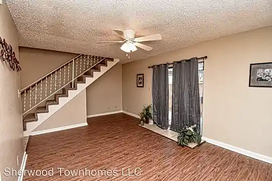 702 Westwood Photo 1