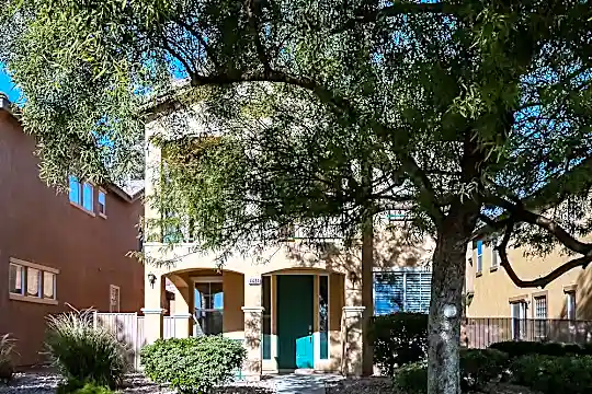 4404 Altamira Cave Drive Photo 1