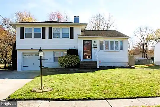 13 Timber Dr Photo 1