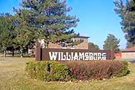 Williamsburg Photo 1