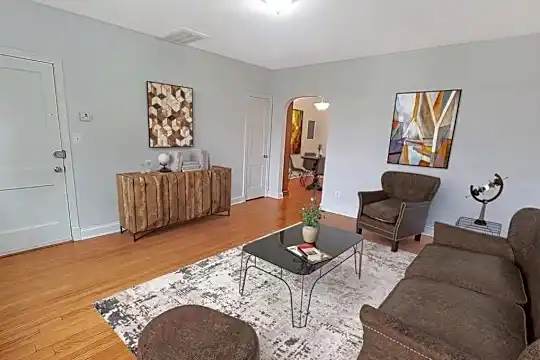 4009 8th St NE #4 Photo 1