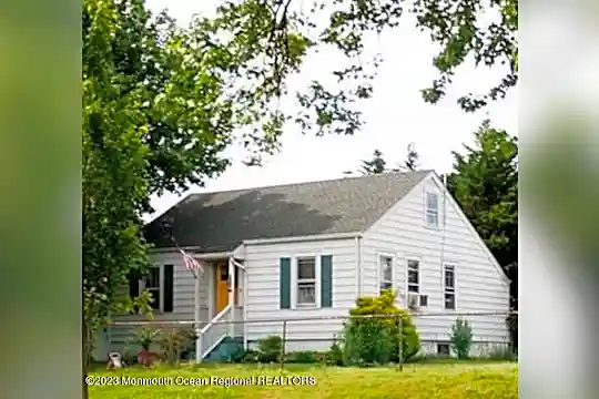 1426 6th Ave Photo 1