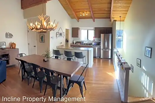 321 Ski Way Photo 1