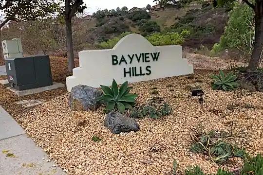 Bayview Hills Photo 2