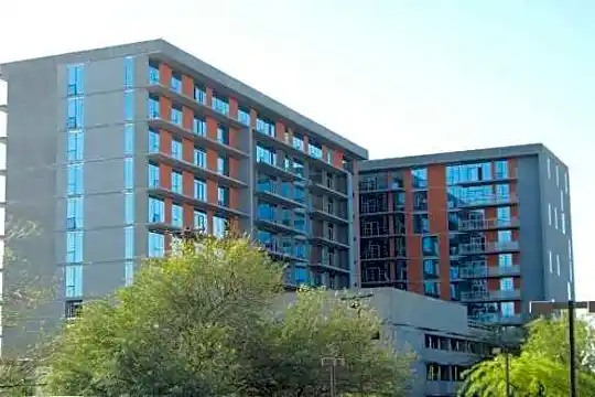 The Vue on Apache Photo 2