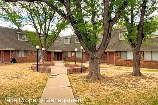 207 28th St Photo 2