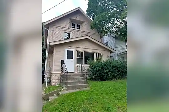 271 Wildwood Ave Photo 1