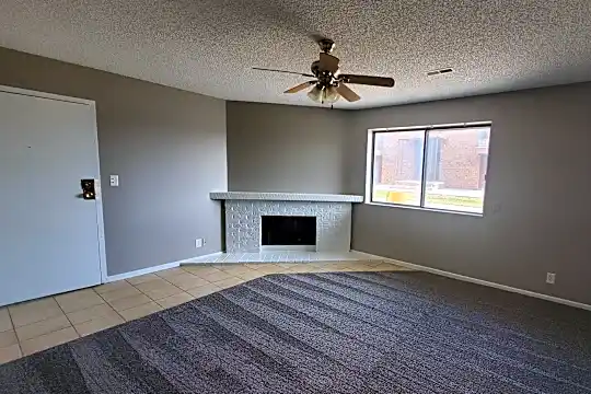 3624 Huntington Ave Photo 2