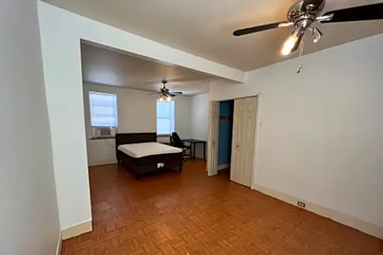 722 League St Photo 1