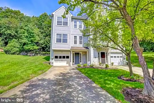 5661 Ringwood Dr #5661 Photo 1