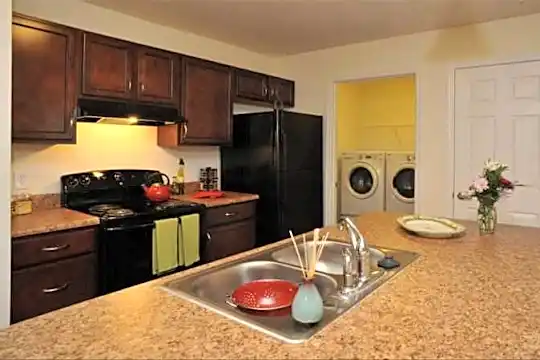 Southwick Manor Photo 2