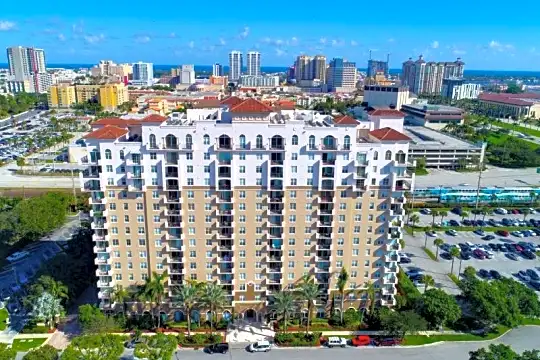 West Palm Beach FL Condos For Rent