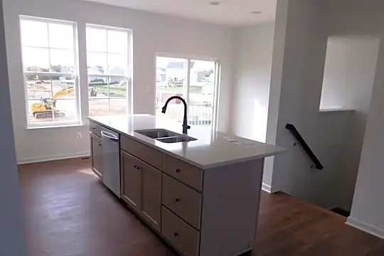 26 Kirby Ct Photo 2