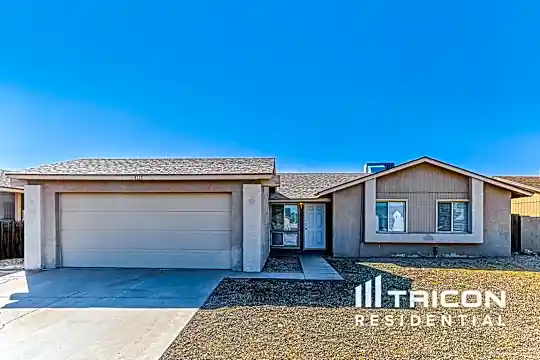 4117 E Nancy Lane Photo 1