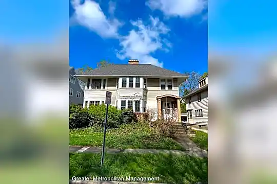 2120 Renrock Rd Photo 1