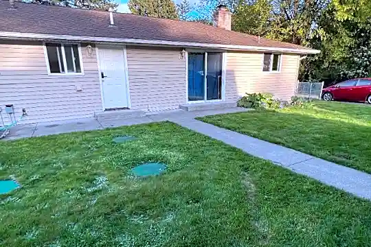 17803 118th Ave SE Photo 1