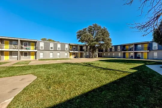 Santa Monica Place Apartments - 2 Reviews, Odessa, TX Apartments for Rent