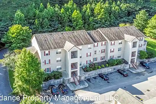 2050 Edgeview Way Photo 2