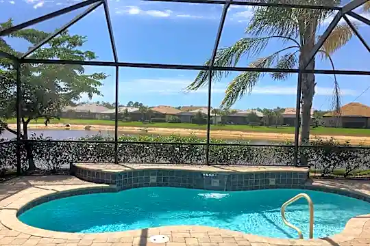 7631 Jacaranda Ln Photo 1