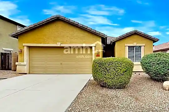 15304 W Madison Street Photo 1