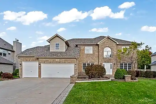 12803 Hawks Bill Ln Photo 2