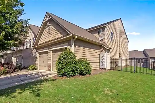 3554 Village Enclave Ln Photo 2