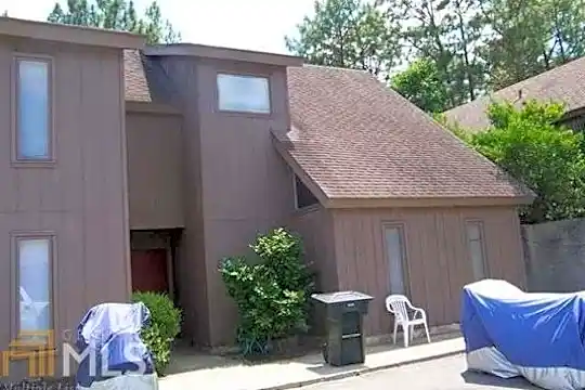 124 Valley Rd Photo 1