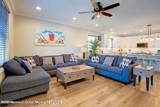 35 Coolidge Ave Photo 2