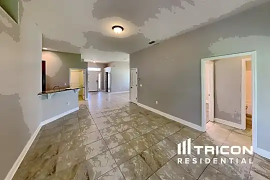 27076 Brook Forest Road Photo 2