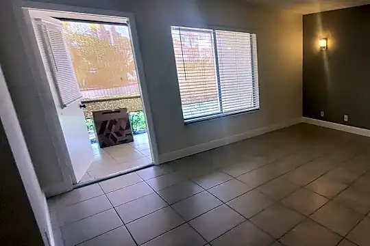 4850 Sable Pine Cir Photo 2