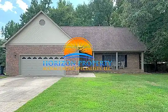 202 Rosecliff Dr Photo 1